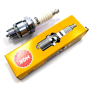Свеча зажигания NGK B7HS T5P (2-49) Свеча зажигания NGK B7HS T5P (2-49)